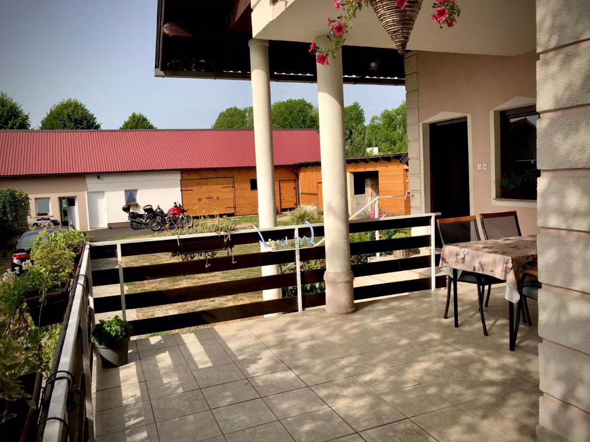 Apartment Gabriela ราโควิซา ภายนอก รูปภาพ